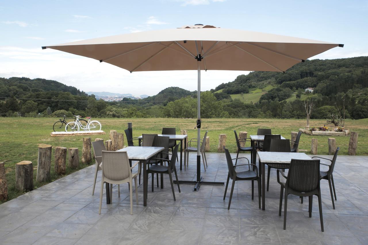Malkorra Hotel & Restaurant Ирун Екстериор снимка