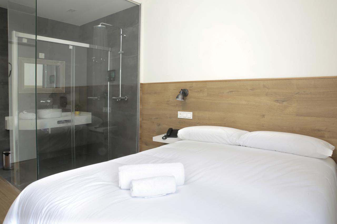 Malkorra Hotel & Restaurant Ирун Екстериор снимка