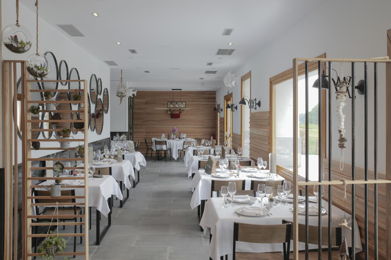Malkorra Hotel & Restaurant Ирун Екстериор снимка